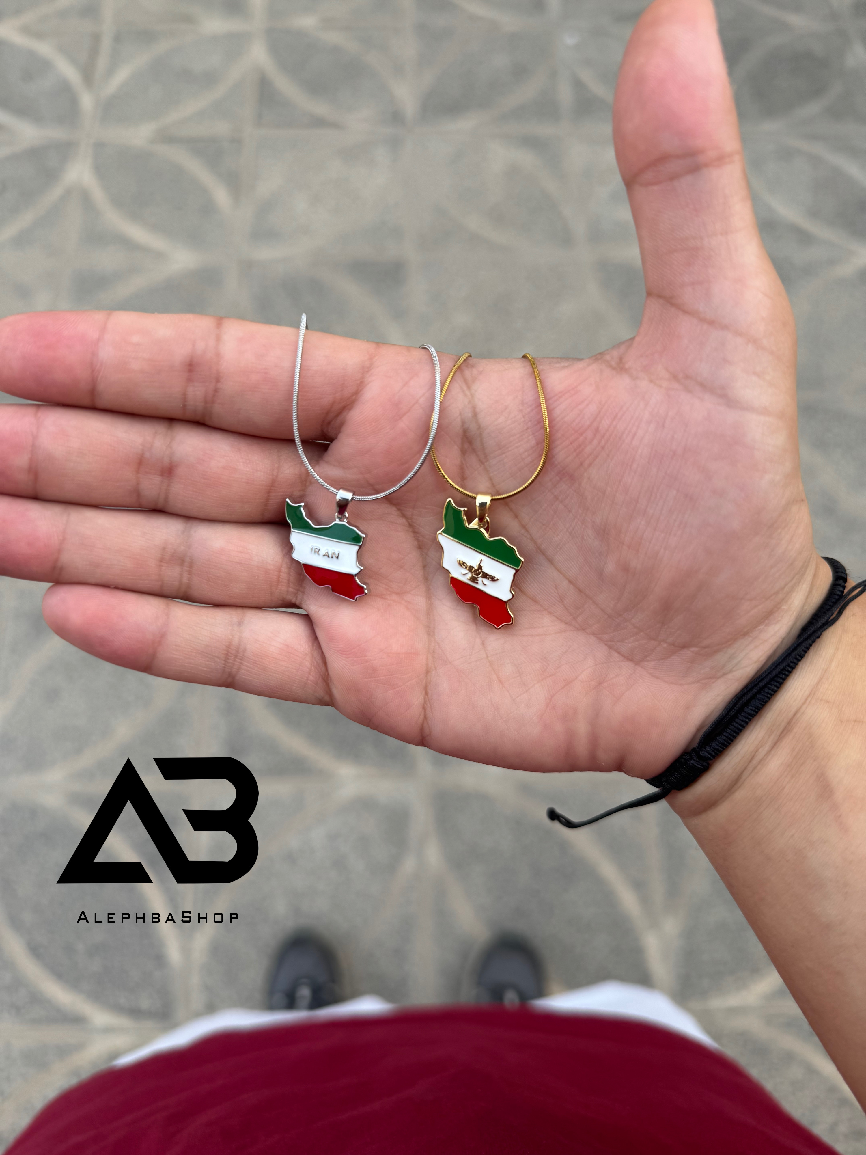 گردنبند نقشه ایران رنگی